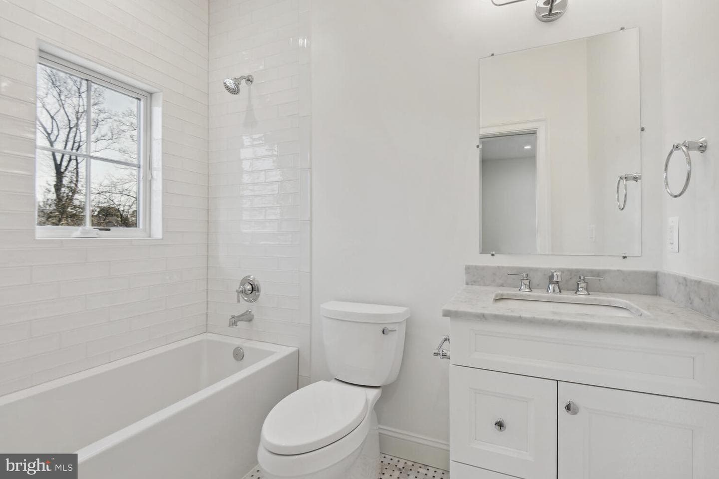 3620 N Kensington Street photo 58