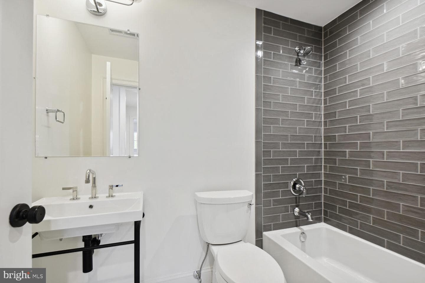 3620 N Kensington Street photo 68