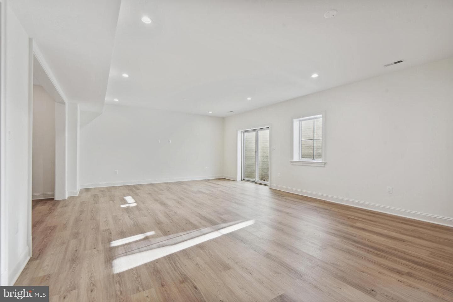 3620 N Kensington Street photo 69