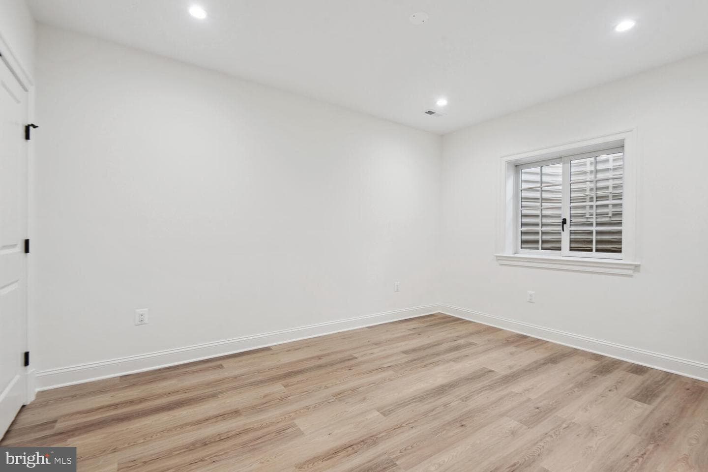 3620 N Kensington Street photo 75