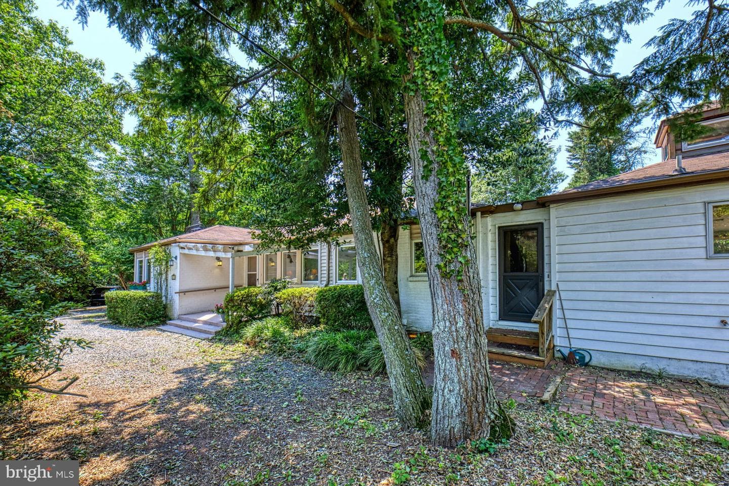 4844 Old Dominion Drive photo 3