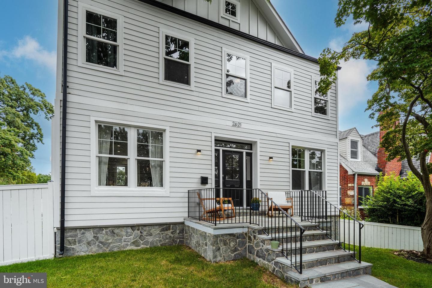 2621 N Lexington Street photo 3