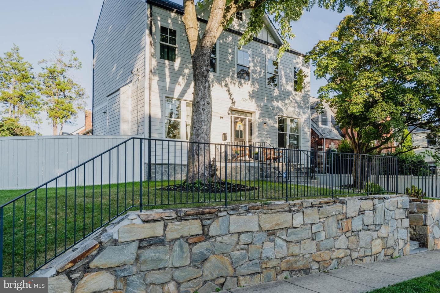 2621 N Lexington Street photo 47