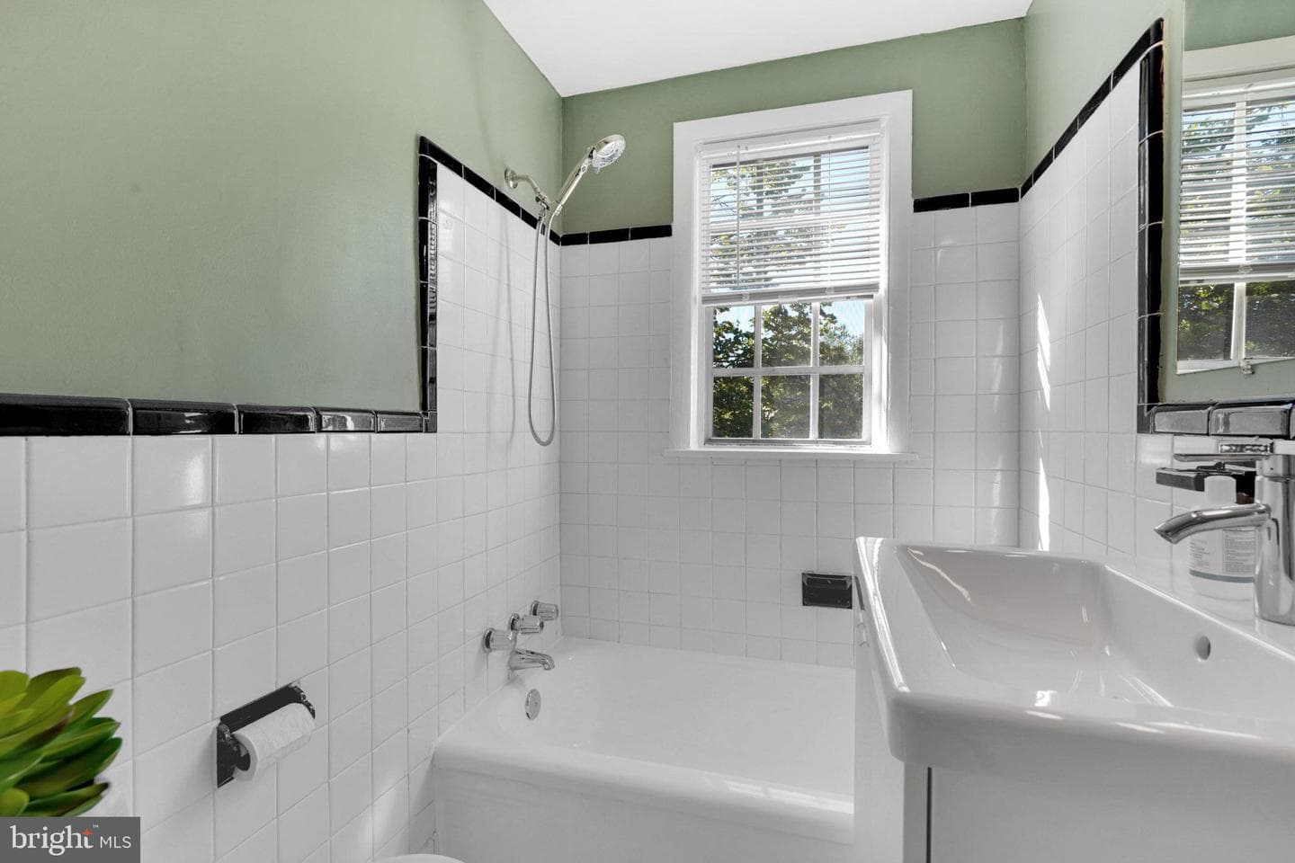 706 S Arlington Mill Drive #201 photo 11
