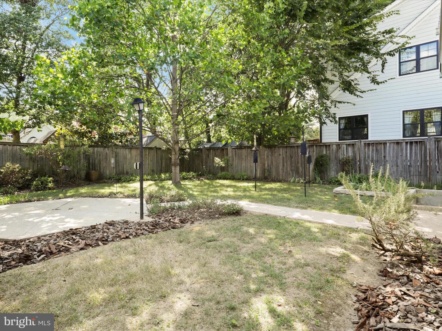 310 N Barton Street photo 37
