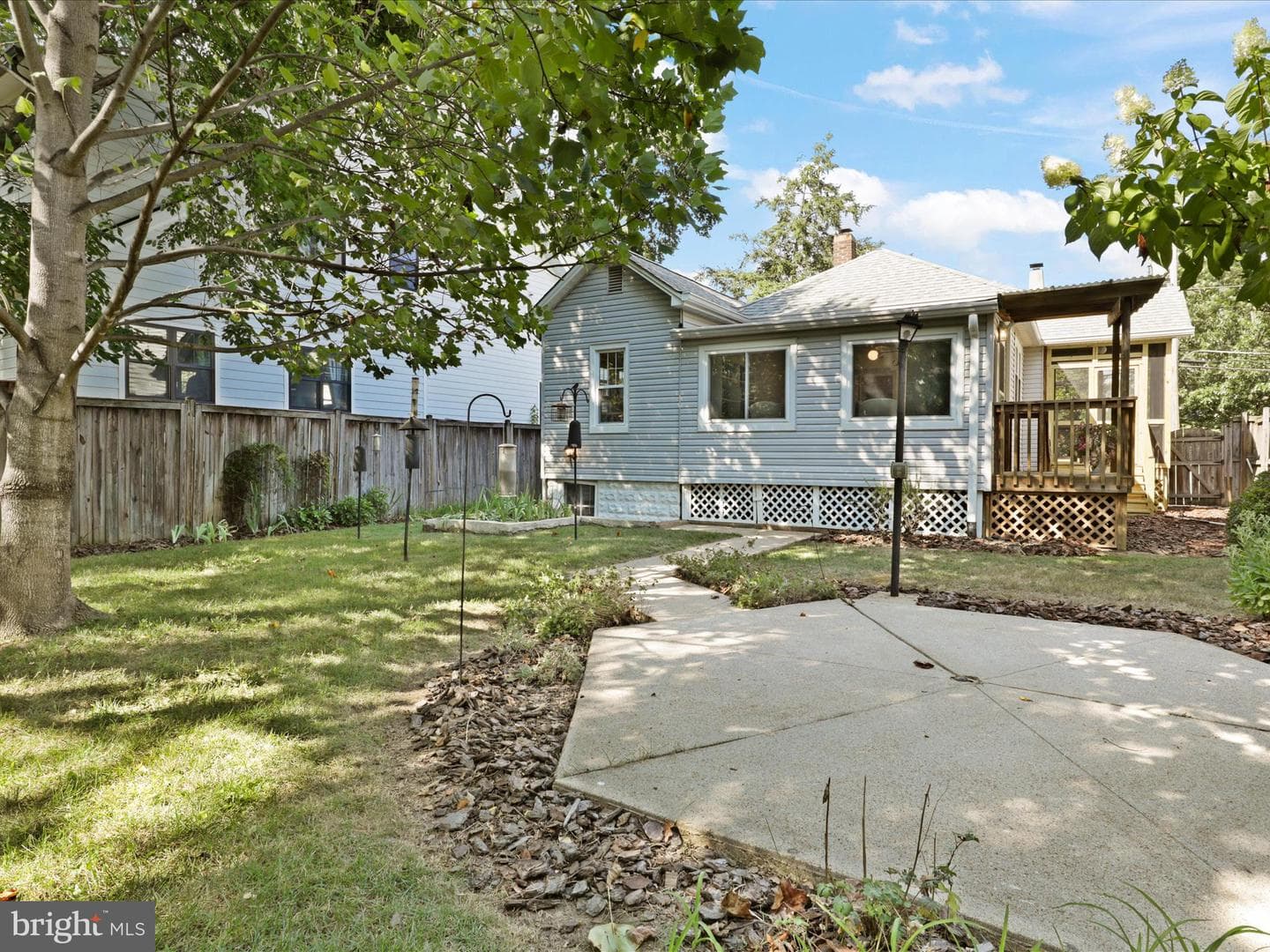 310 N Barton Street photo 38