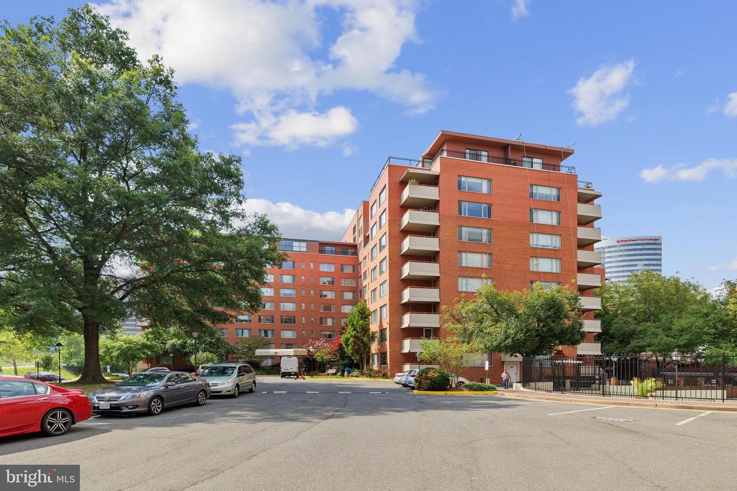 1111 Arlington Boulevard #740 photo 26
