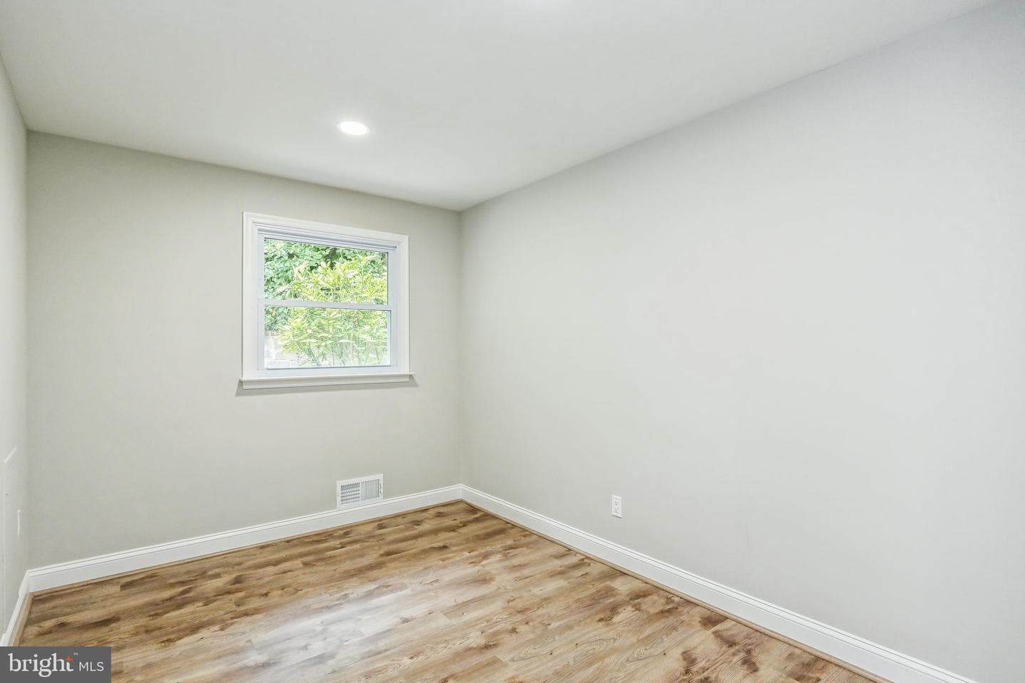2621 S Inge Street photo 45