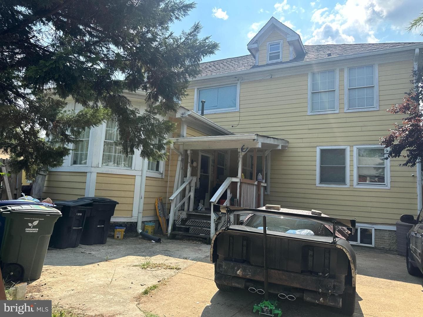 848 S Glebe Road photo 2