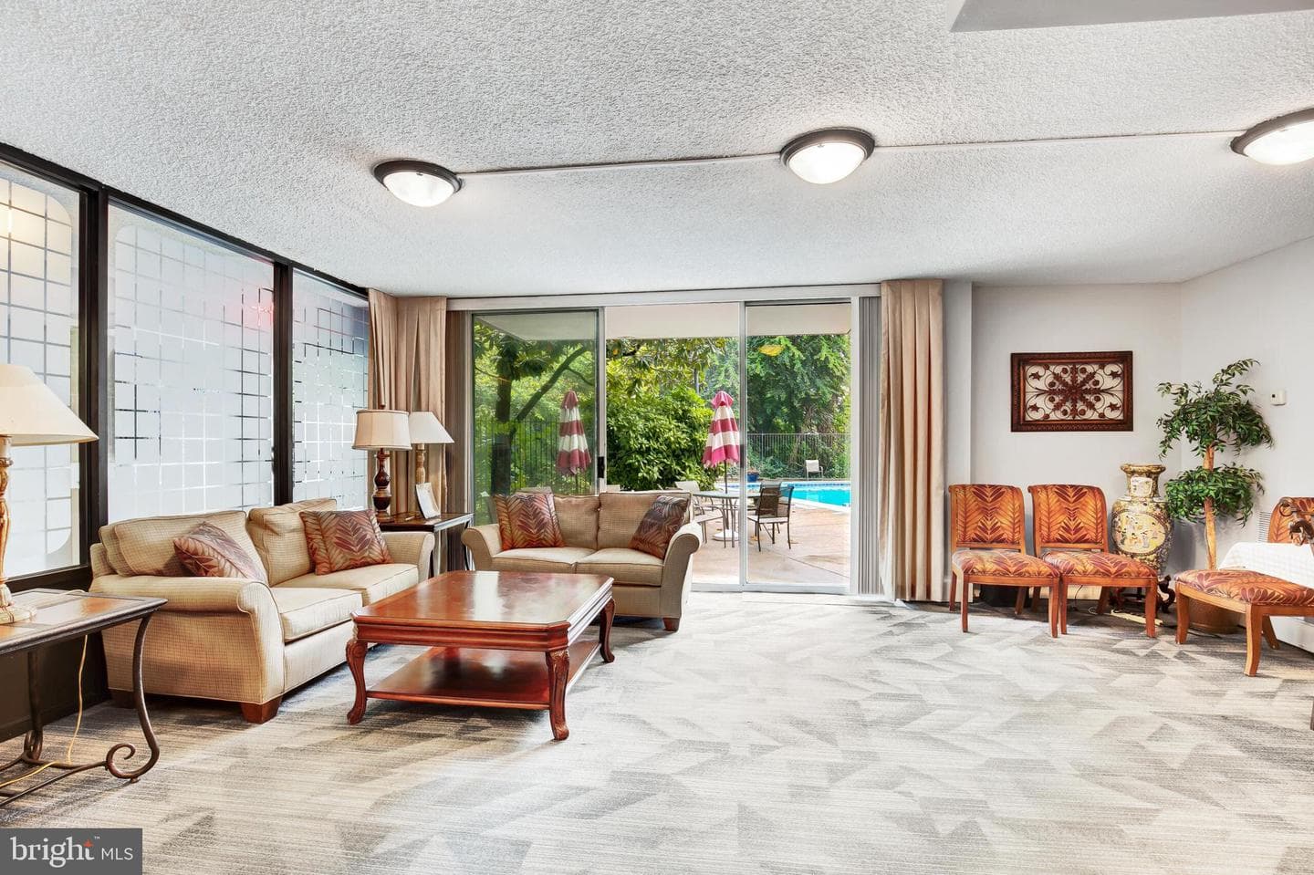 1515 S Arlington Ridge Road #702 photo 44