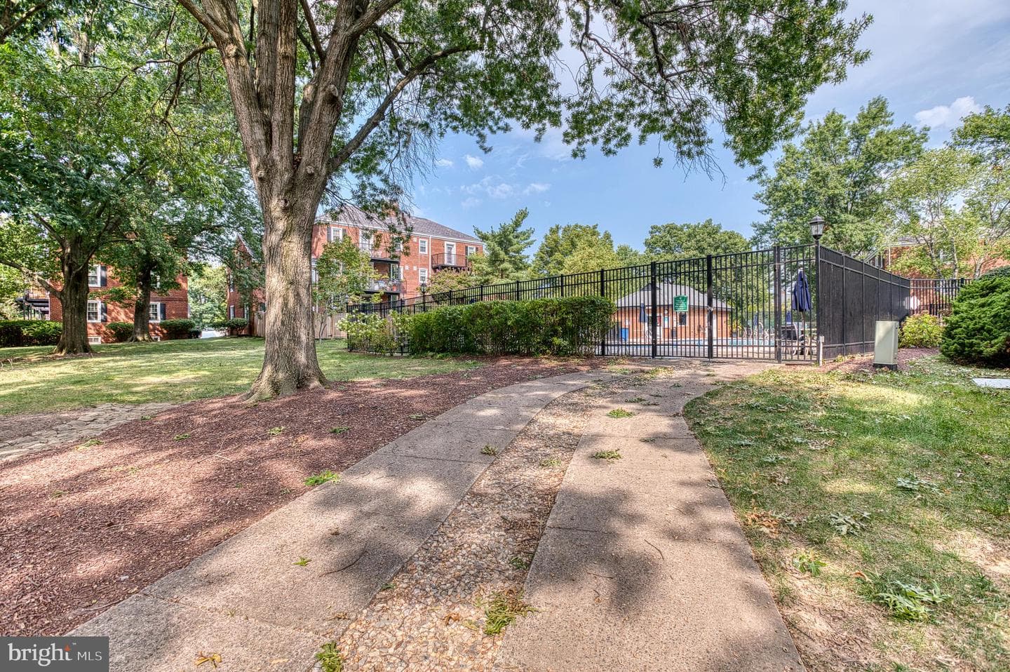 2827 S Abingdon Street #2233 photo 32