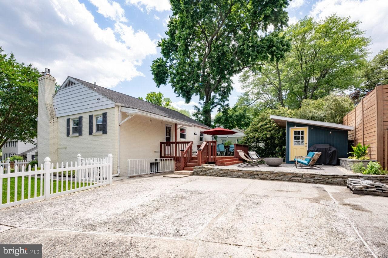 5401 22nd Street N photo 28