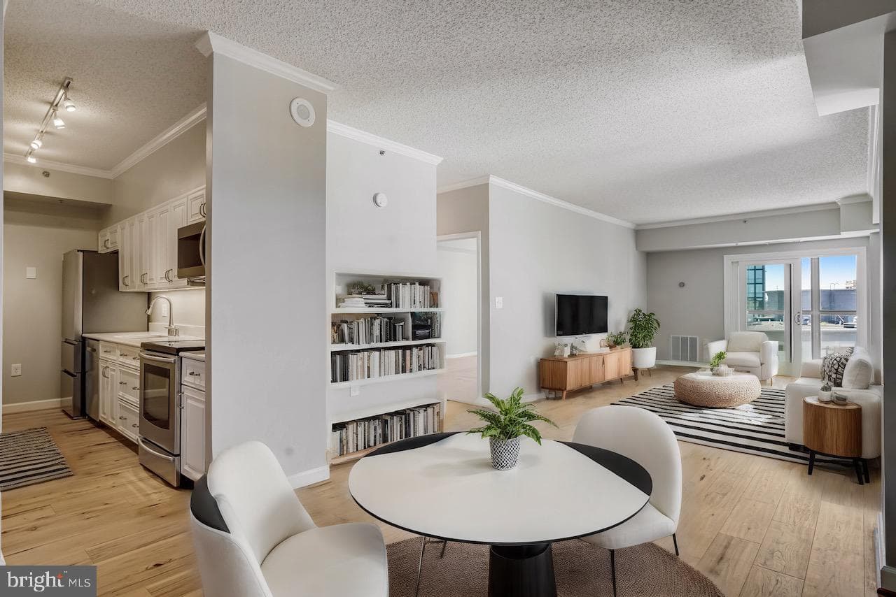 1211 S Eads Street S #1803 photo 1