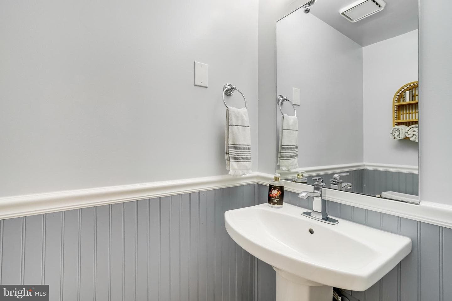 1211 S Eads Street S #1803 photo 17