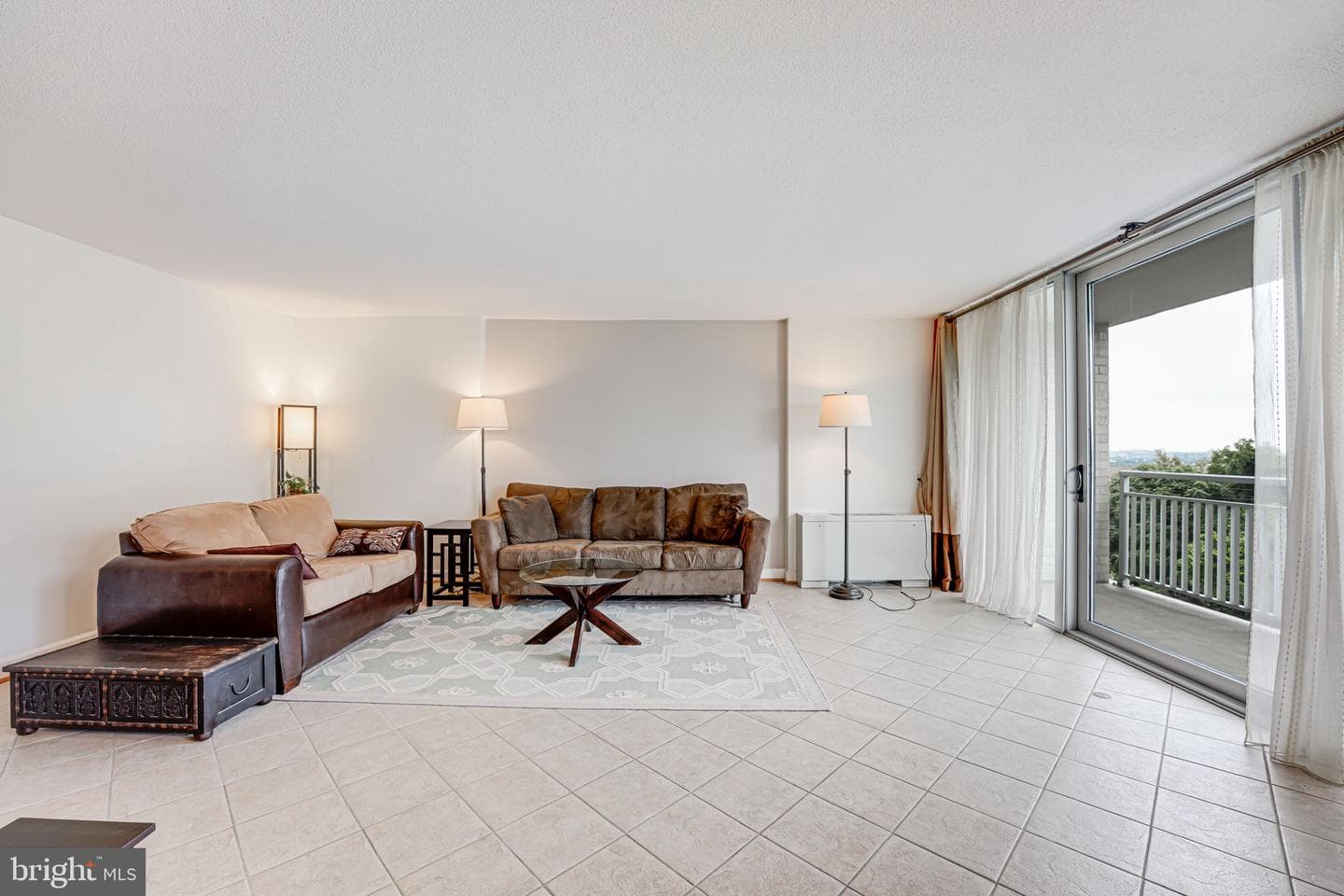 1301 S Arlington Ridge Road S #302 photo 12