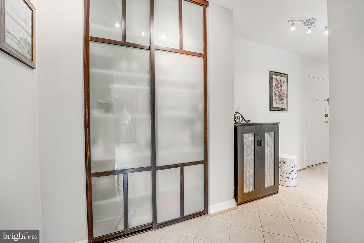 1301 S Arlington Ridge Road S #302 photo 23