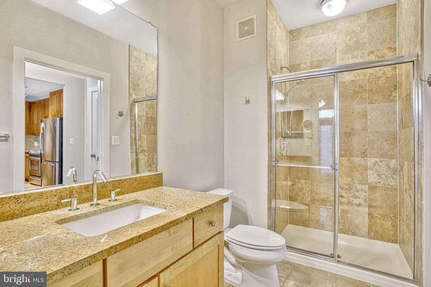 2200 N Westmoreland Street #421 photo 22