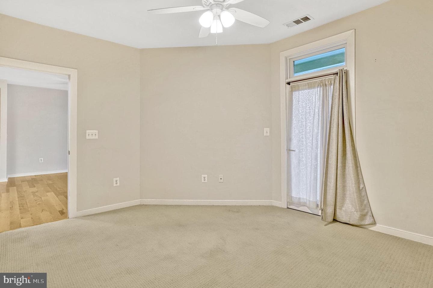2200 N Westmoreland Street #421 photo 25