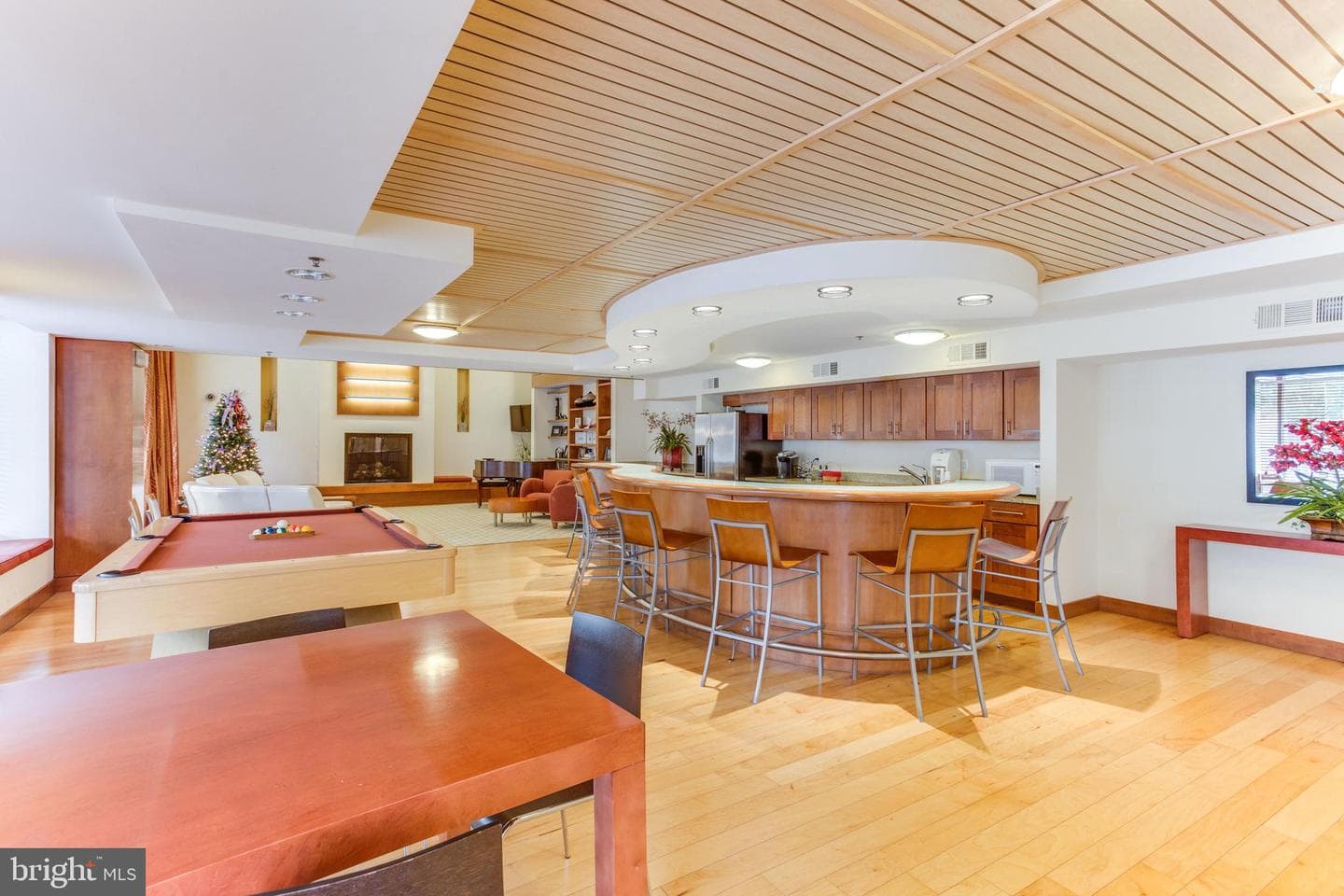 2200 N Westmoreland Street #421 photo 37