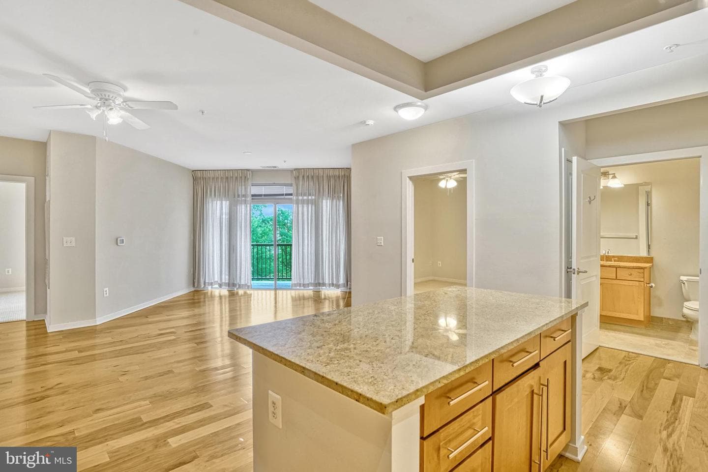 2200 N Westmoreland Street #421 photo 4