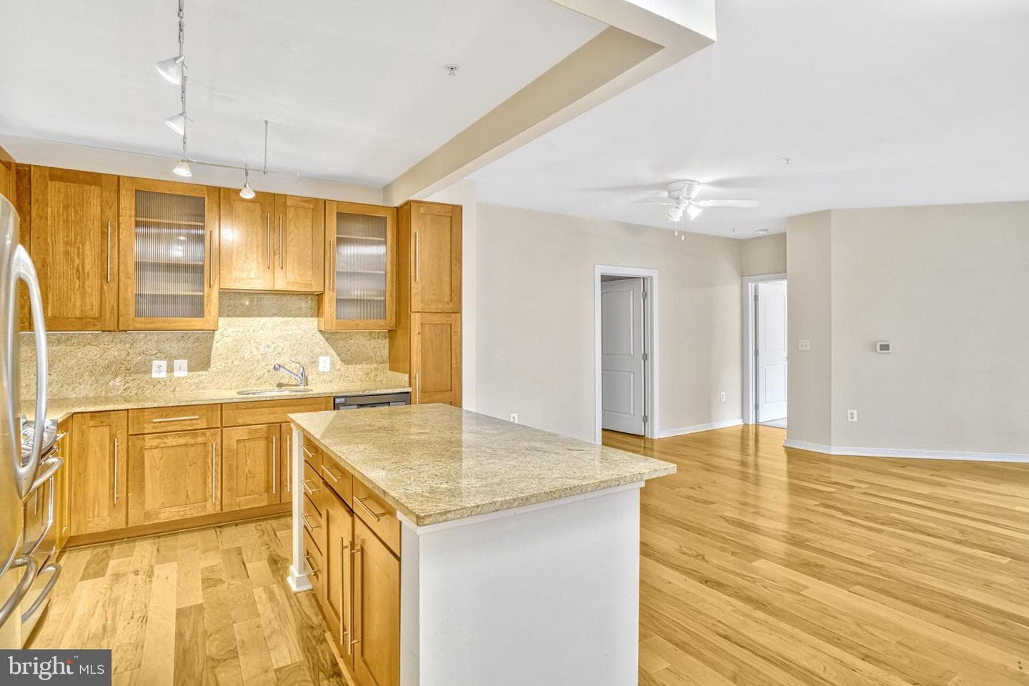 2200 N Westmoreland Street #421 photo 5