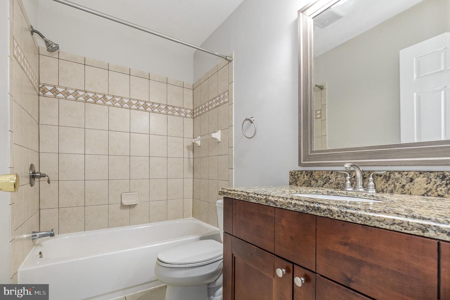 5073 9th Street S photo 18