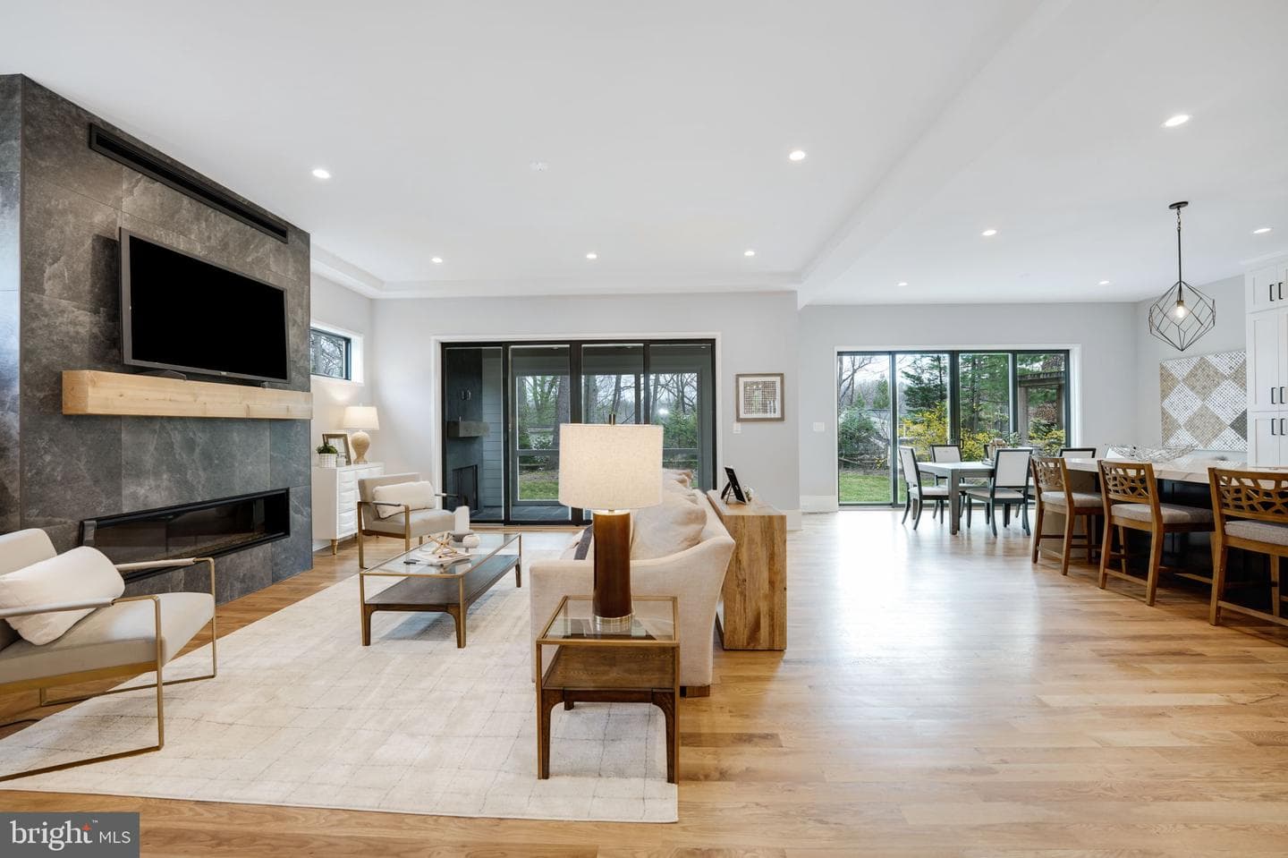 2813 N Kensington Street photo 13