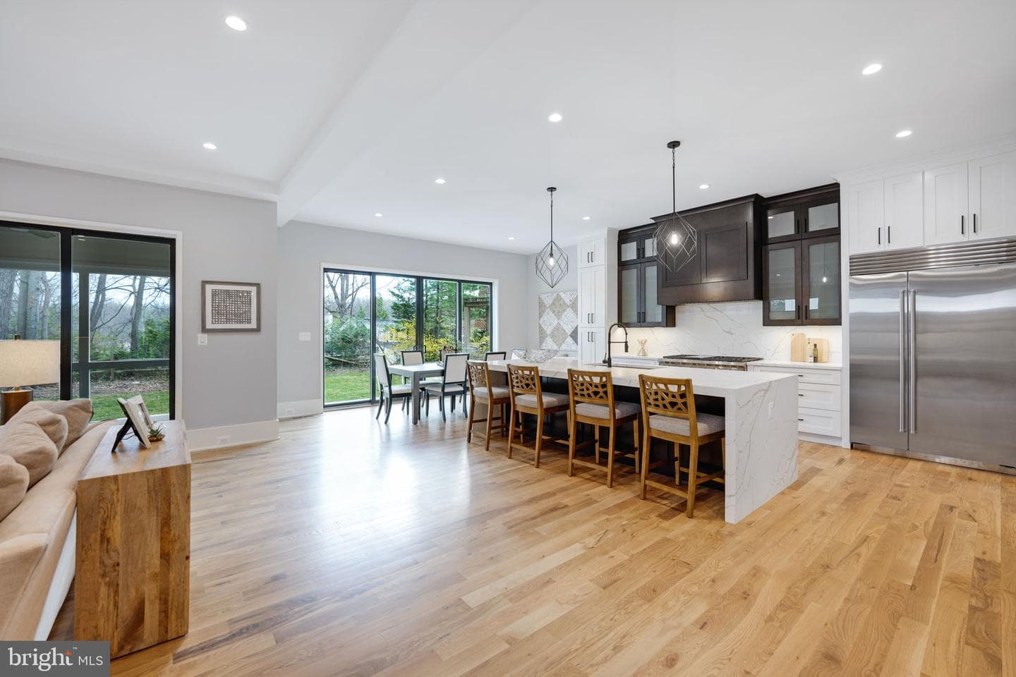 2813 N Kensington Street photo 17