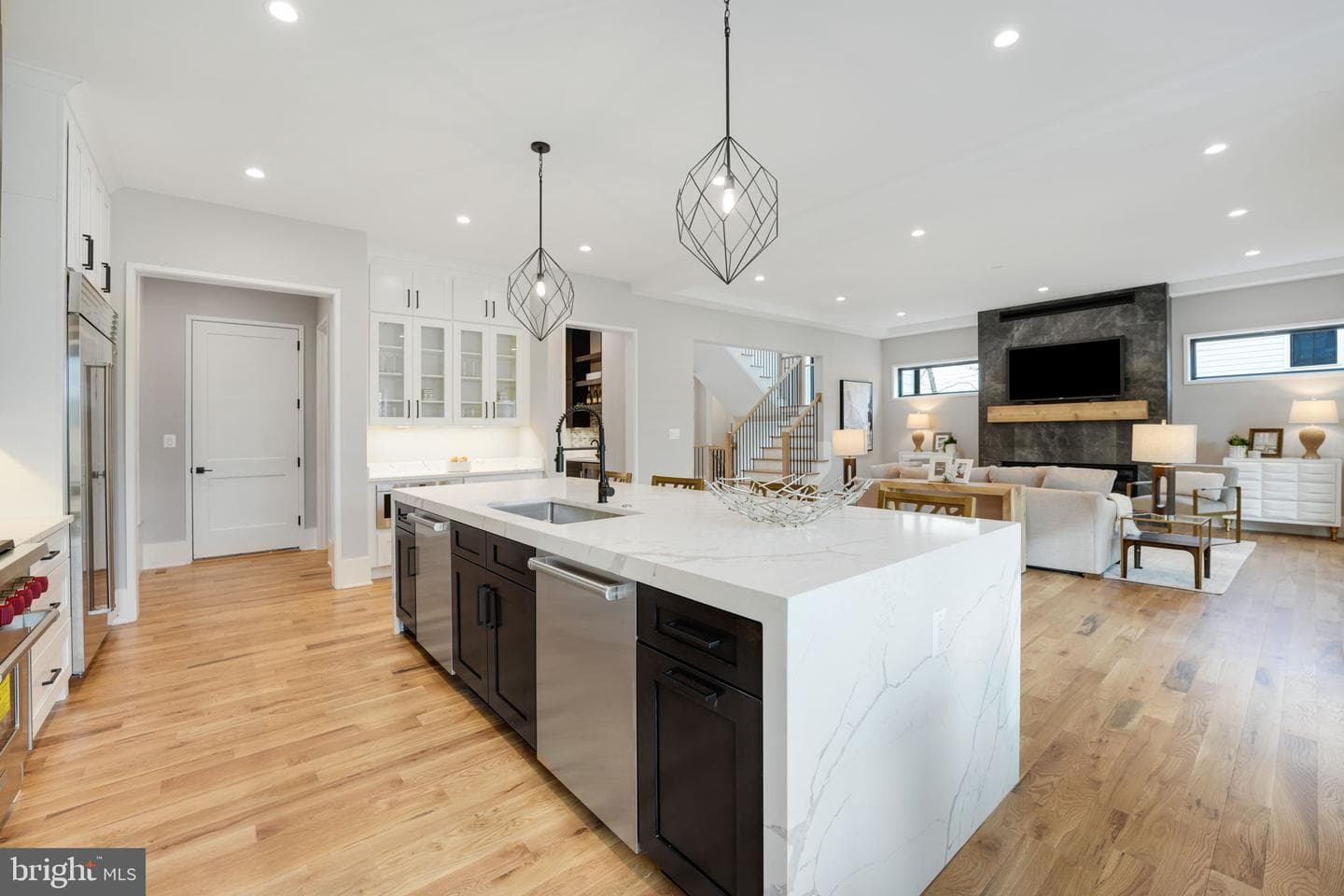 2813 N Kensington Street photo 21