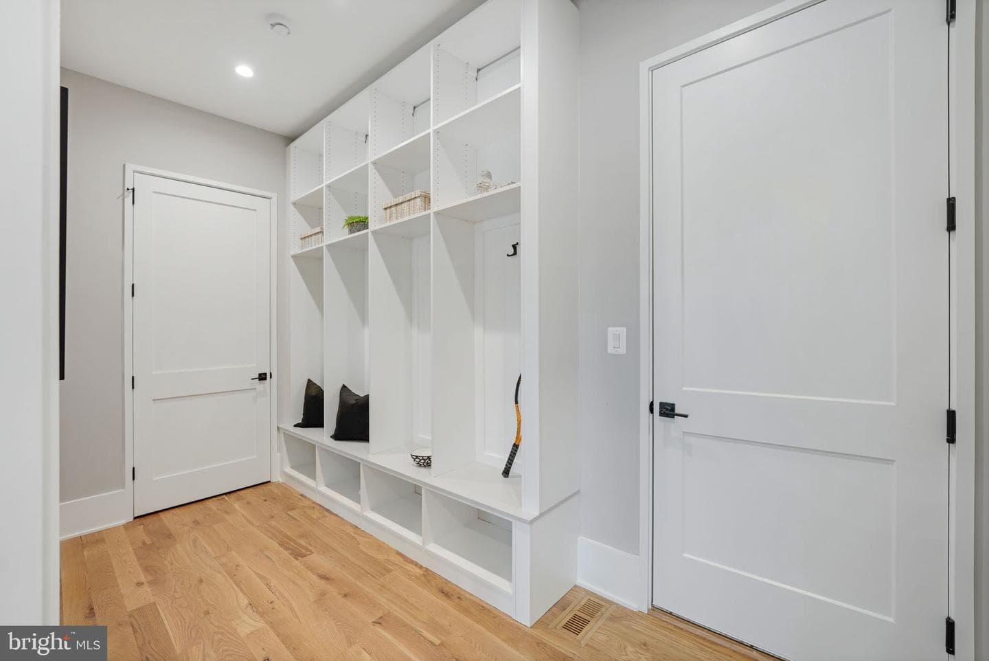 2813 N Kensington Street photo 25
