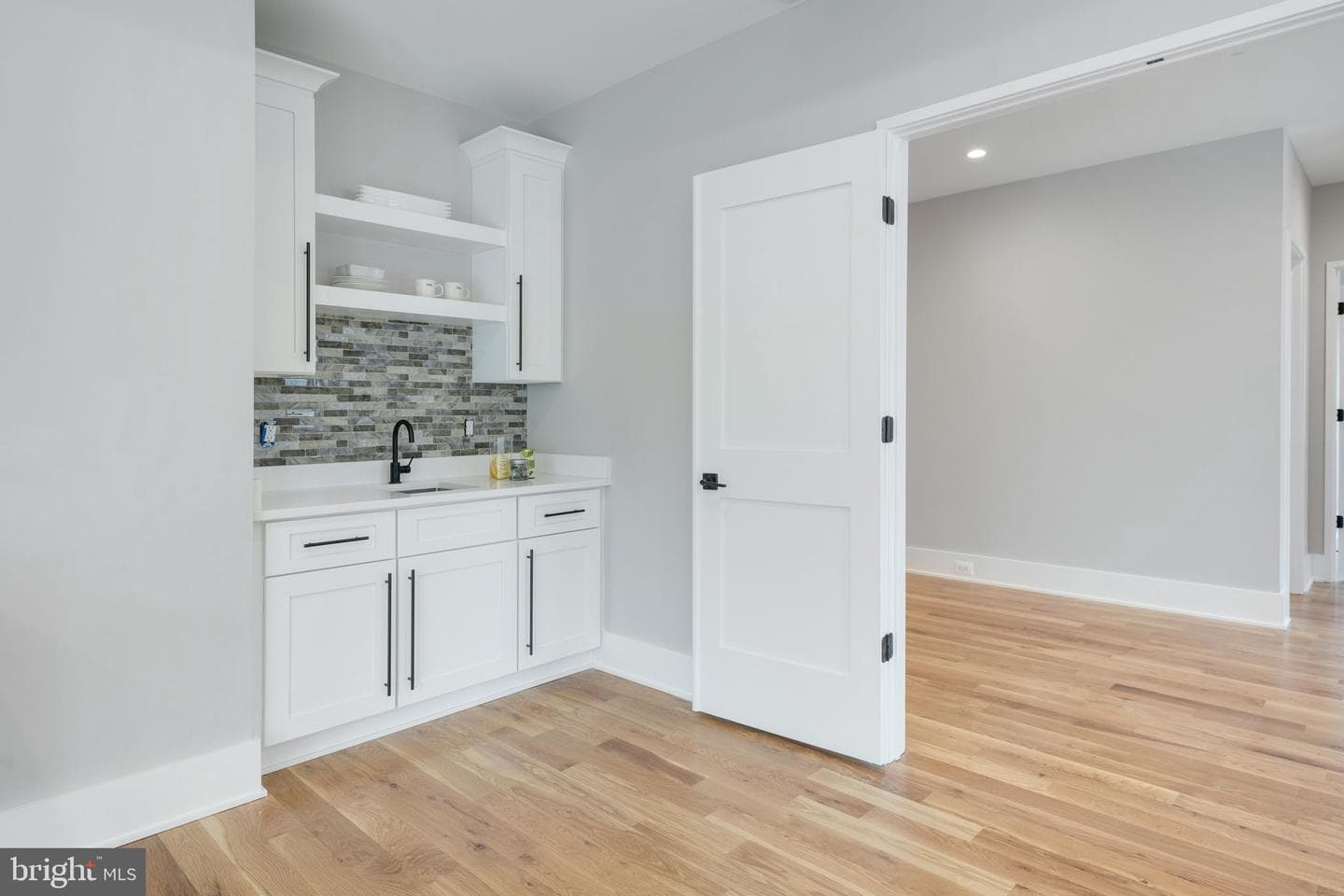 2813 N Kensington Street photo 37