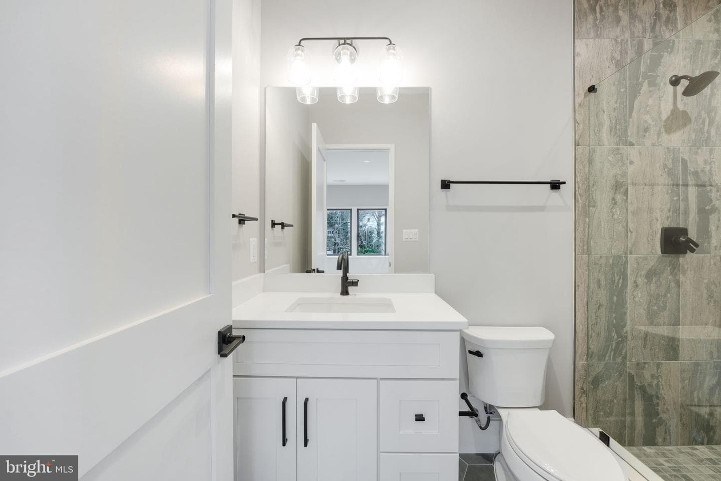 2813 N Kensington Street photo 56