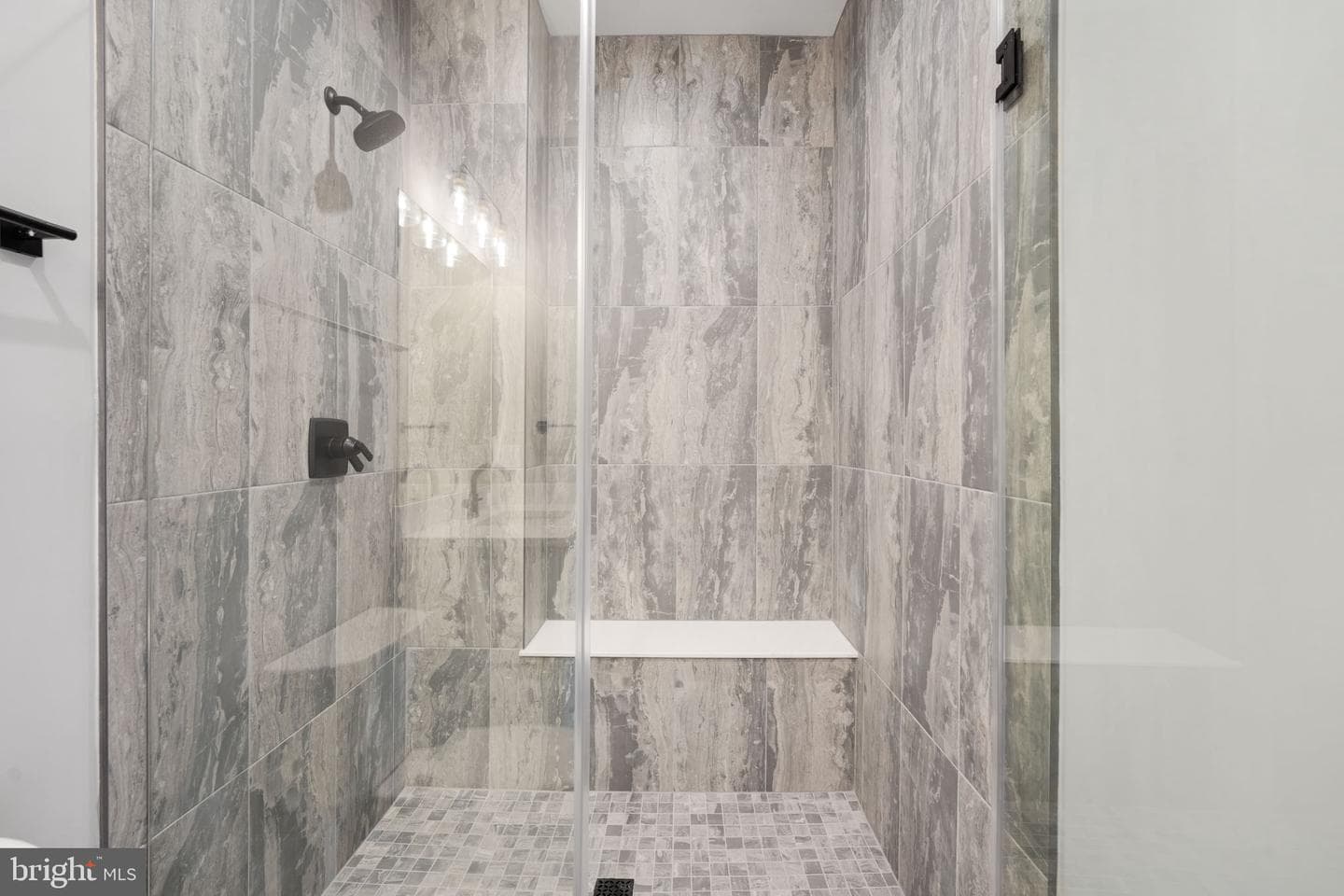 2813 N Kensington Street photo 57