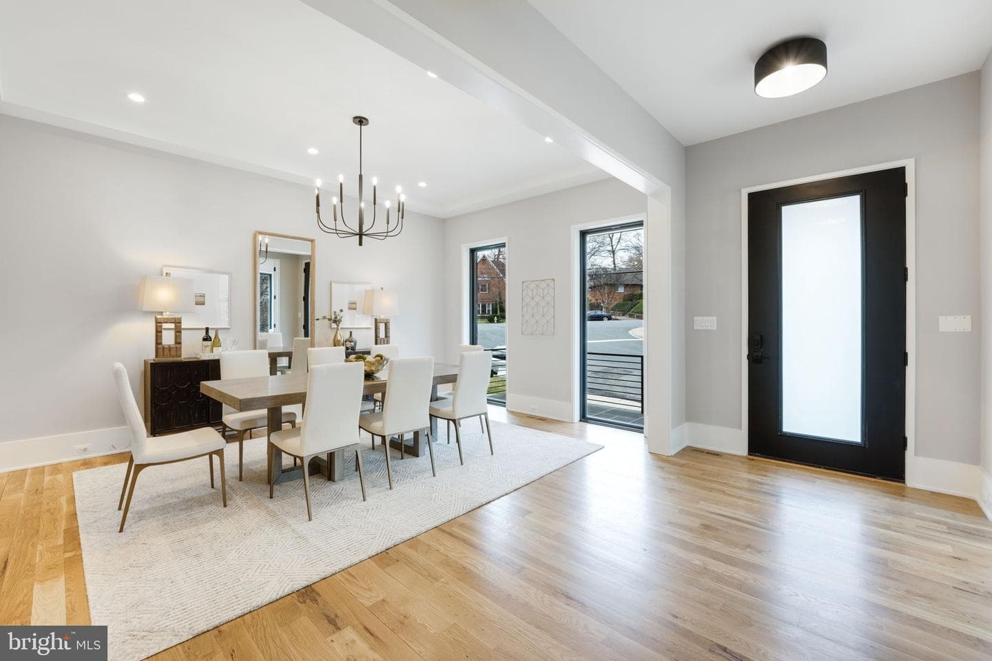 2813 N Kensington Street photo 6