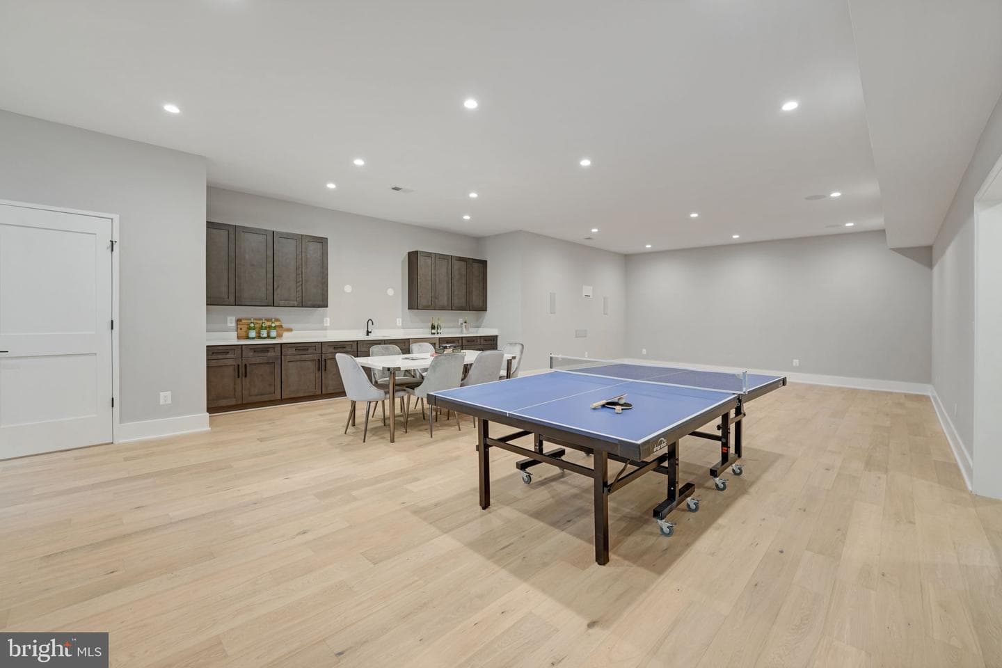 2813 N Kensington Street photo 62