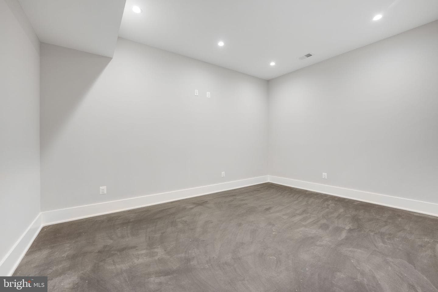 2813 N Kensington Street photo 67