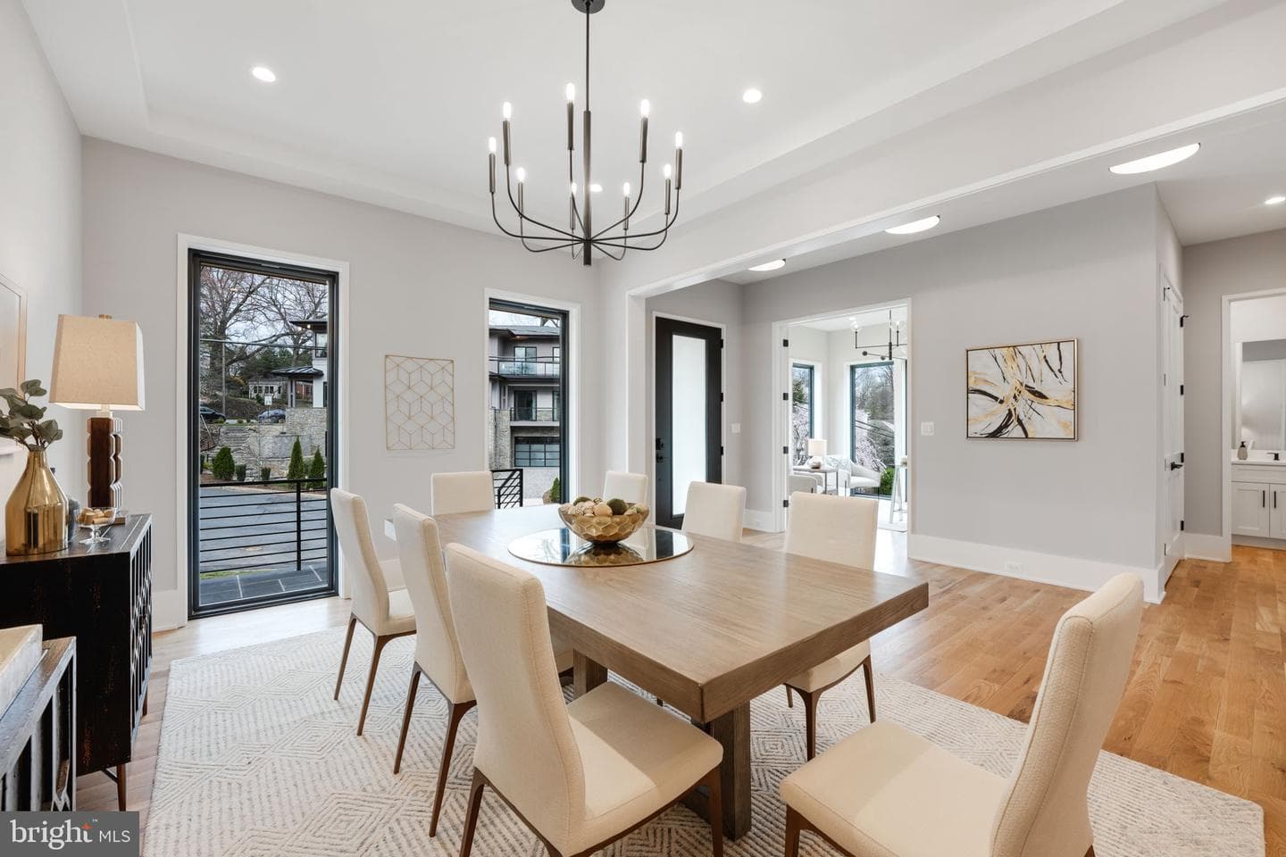 2813 N Kensington Street photo 7