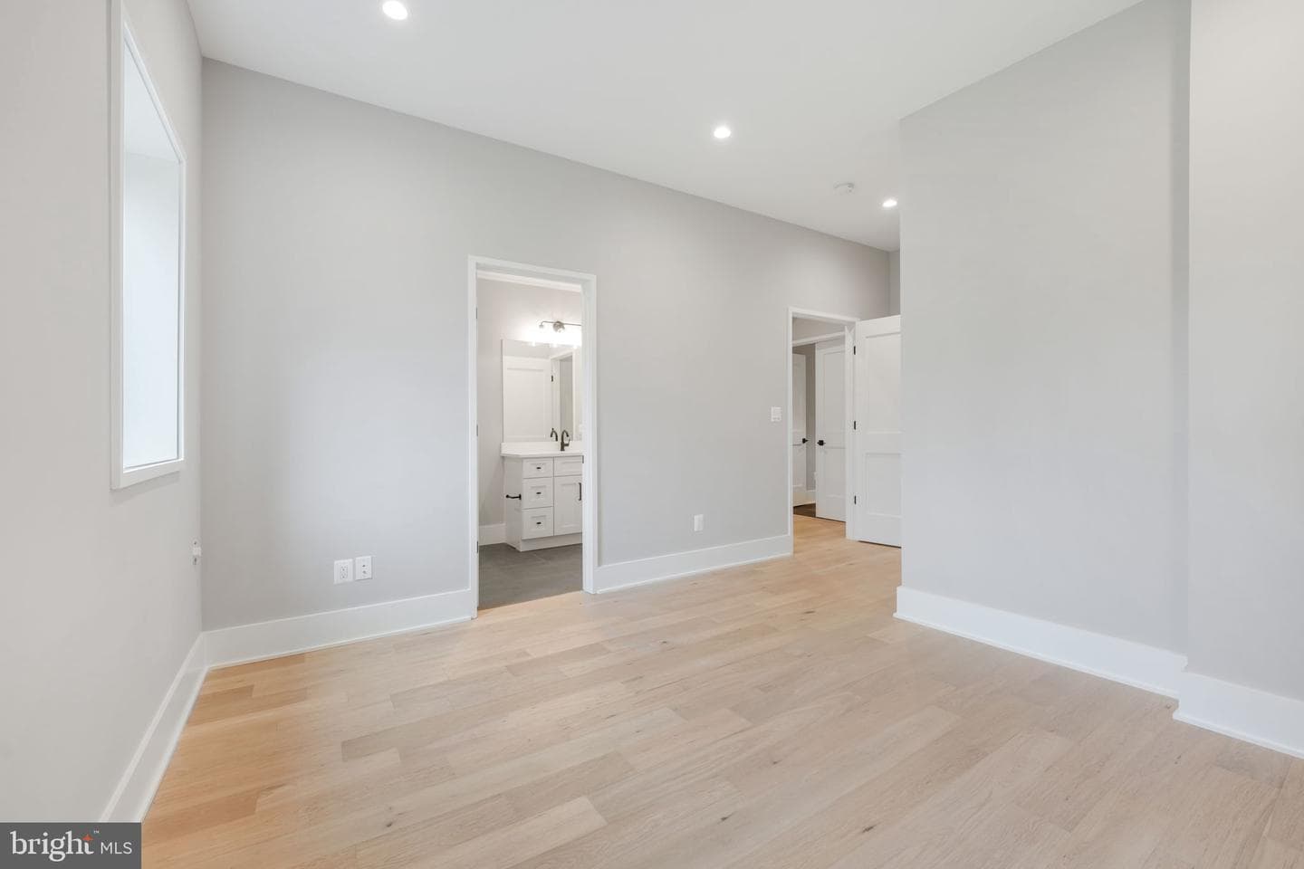2813 N Kensington Street photo 70