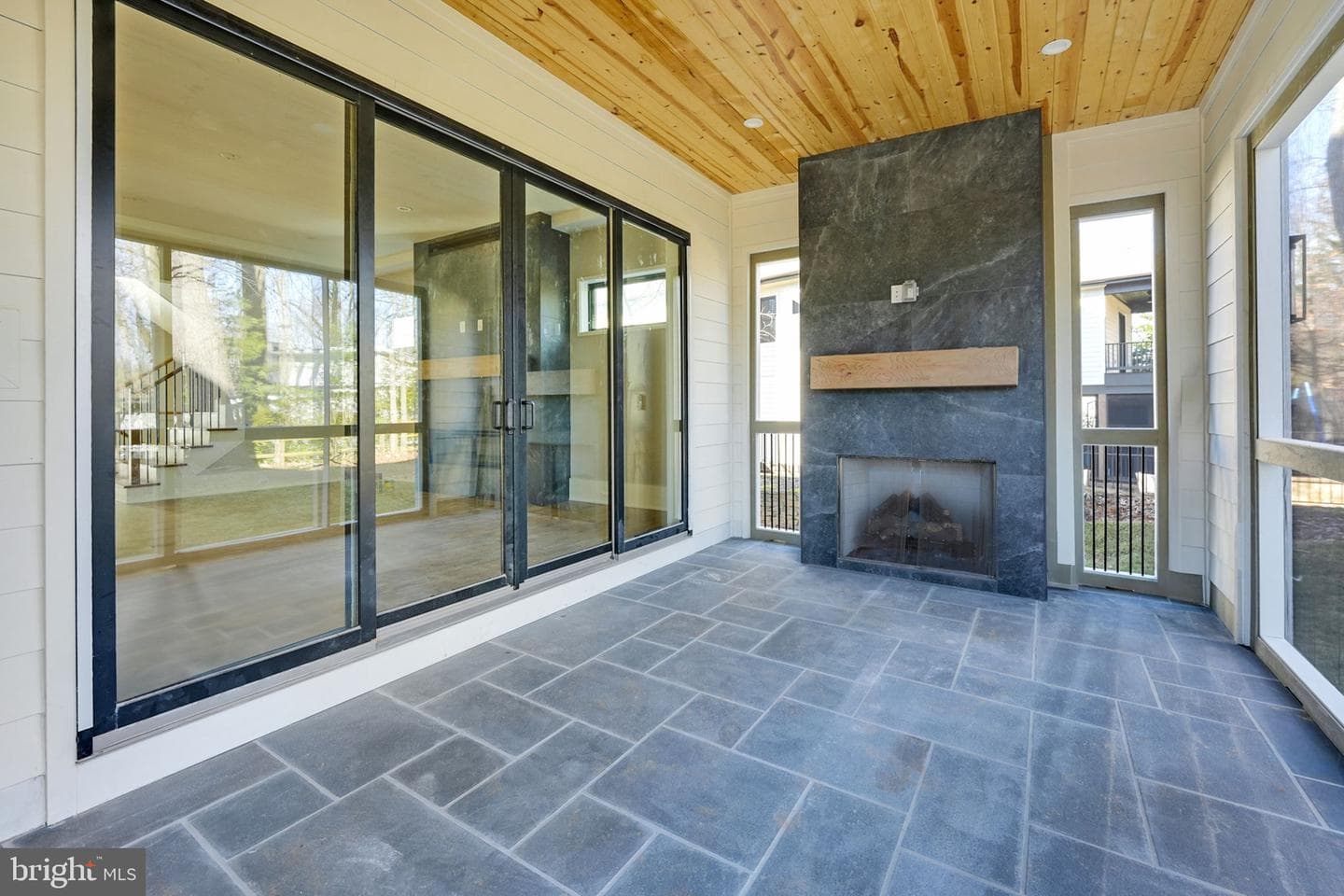 2813 N Kensington Street photo 76