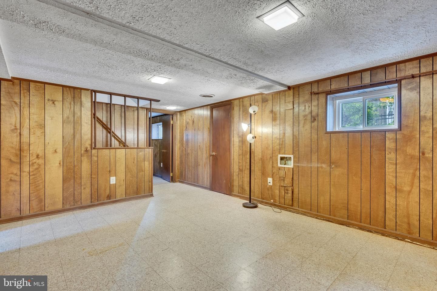 1223 N Vernon Street photo 25
