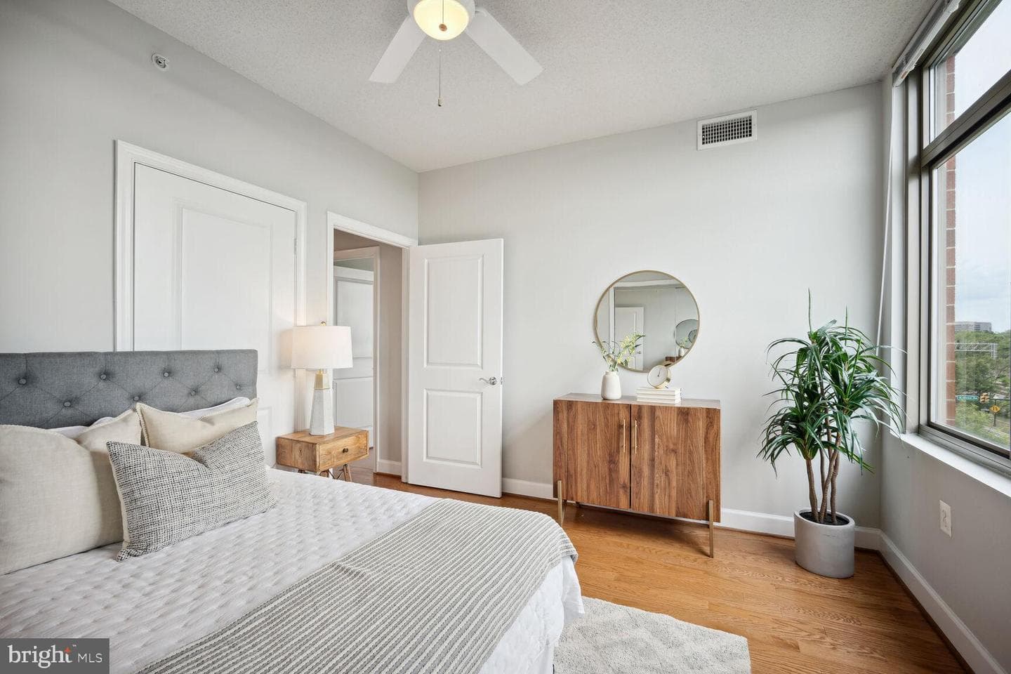 3650 S Glebe Road #456 photo 29