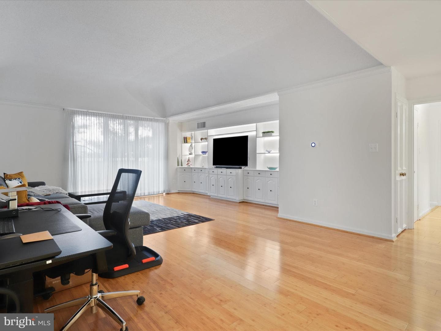 1101 S Arlington Ridge Road #104 photo 8