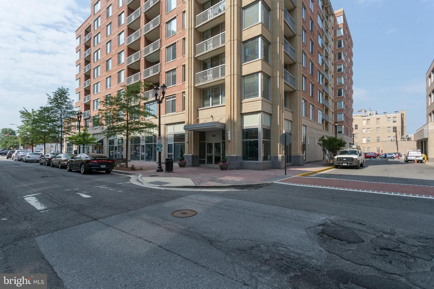 1020 N Highland Street #407
