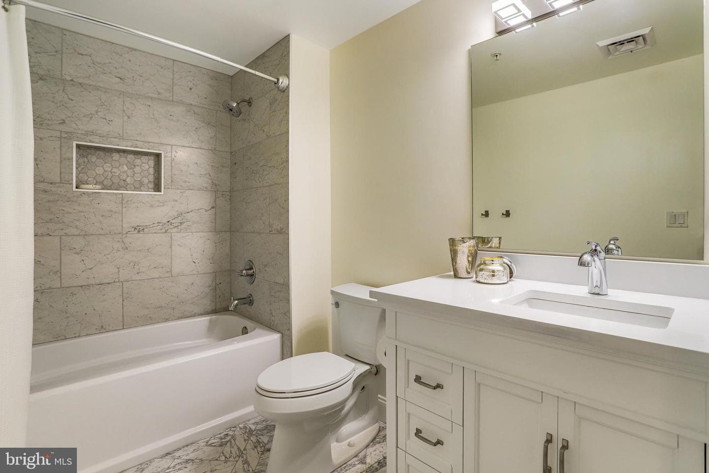 1020 N Highland Street #407 photo 26