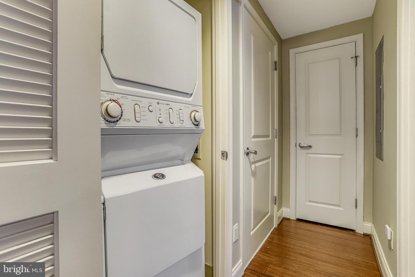 1020 N Highland Street #407 photo 29