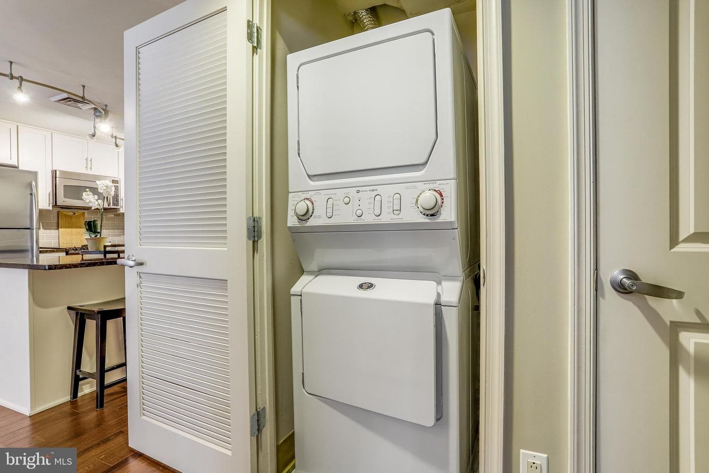 1020 N Highland Street #407 photo 30