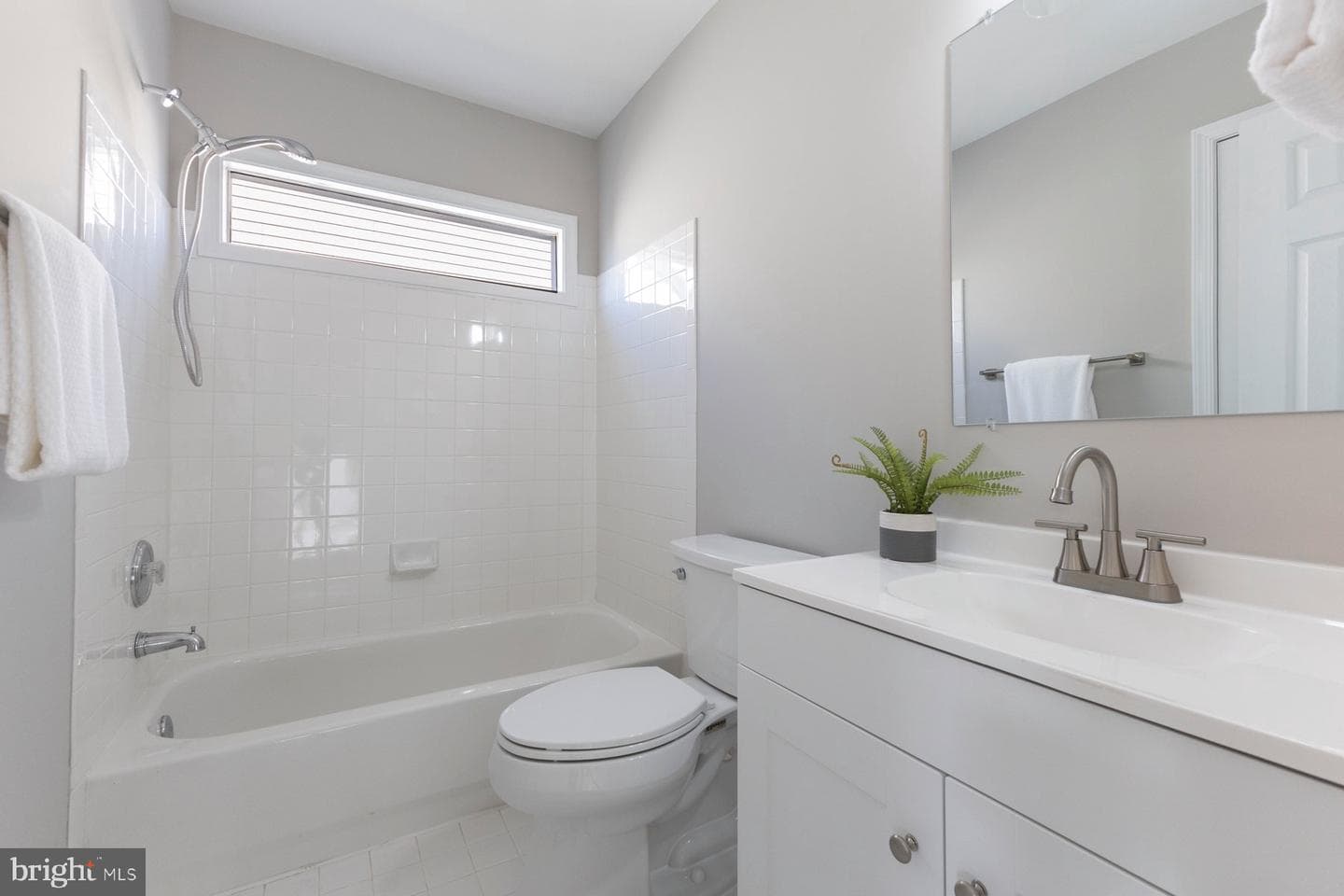 517 N Jefferson Street photo 31