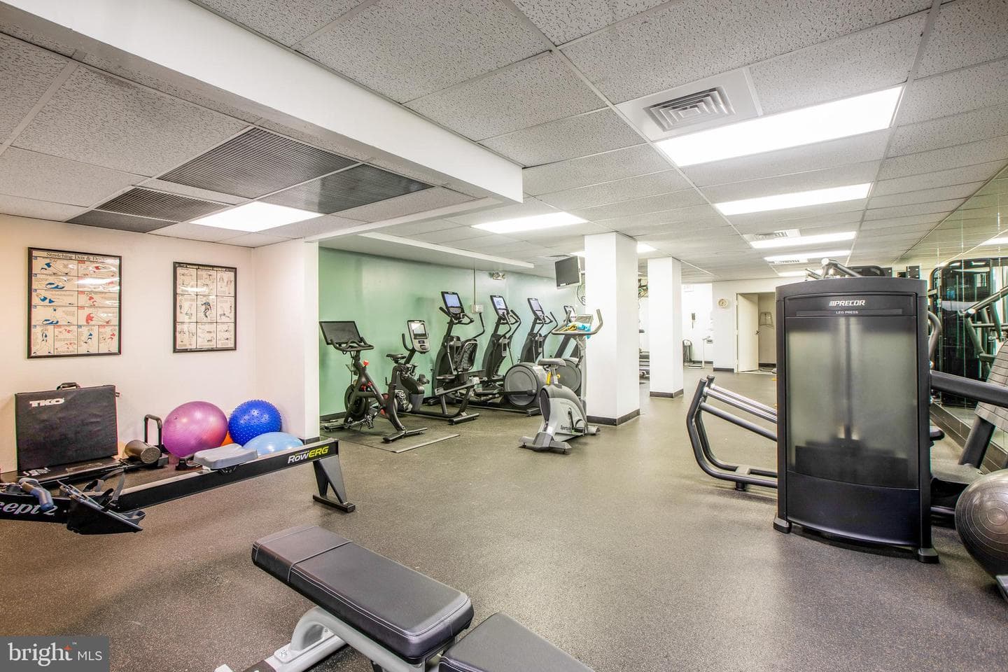 1200 N Nash Street #860 photo 10
