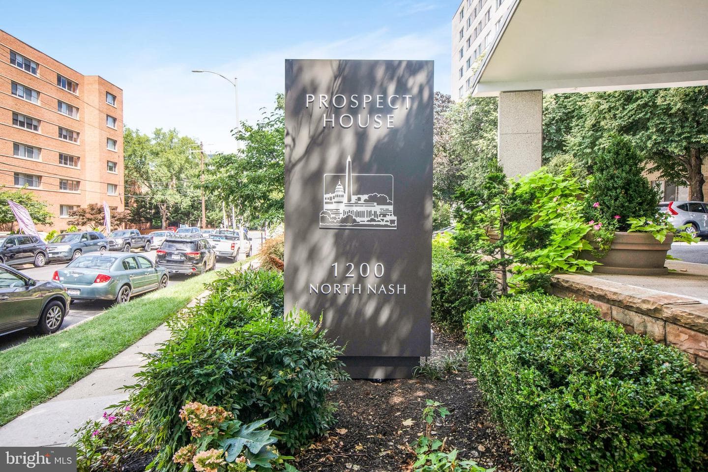 1200 N Nash Street #860 photo 2