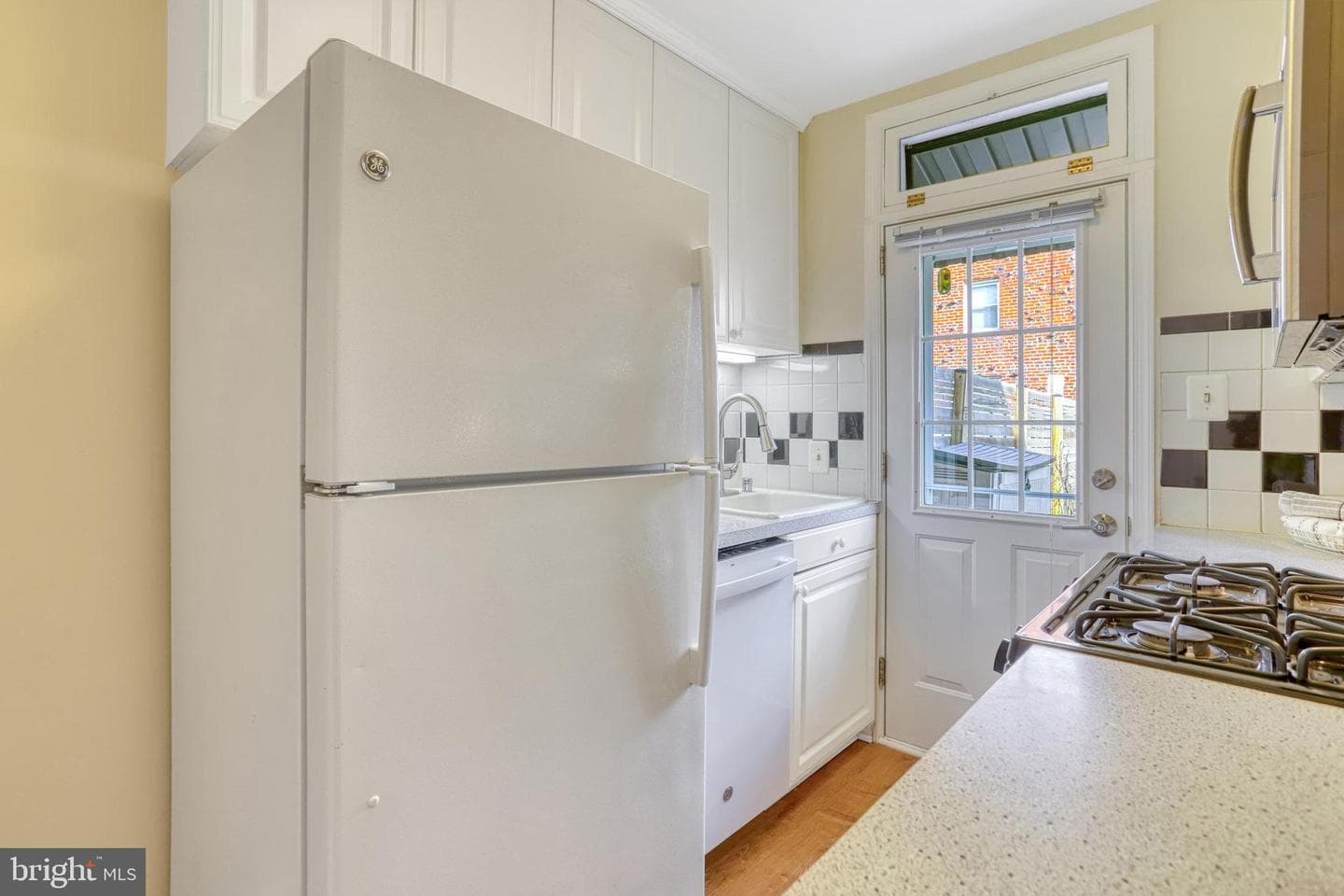 2137 N Brandywine Street photo 5